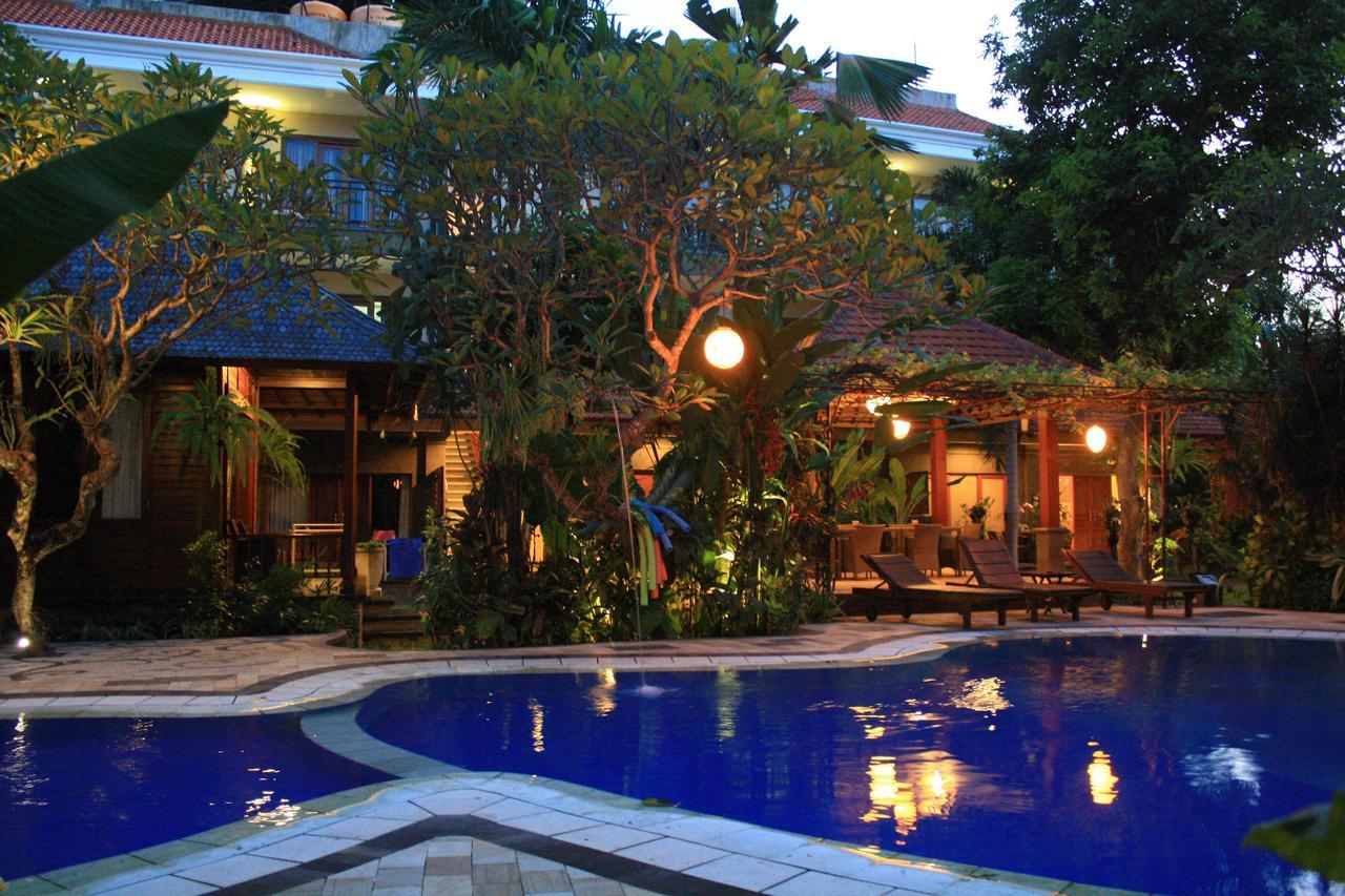 Jepun Bali Hotel Кута Экстерьер фото