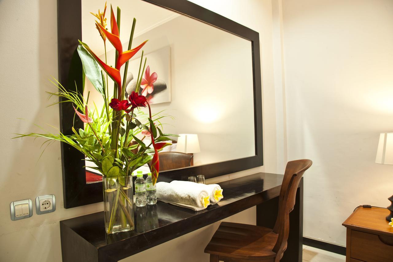 Jepun Bali Hotel Кута Экстерьер фото